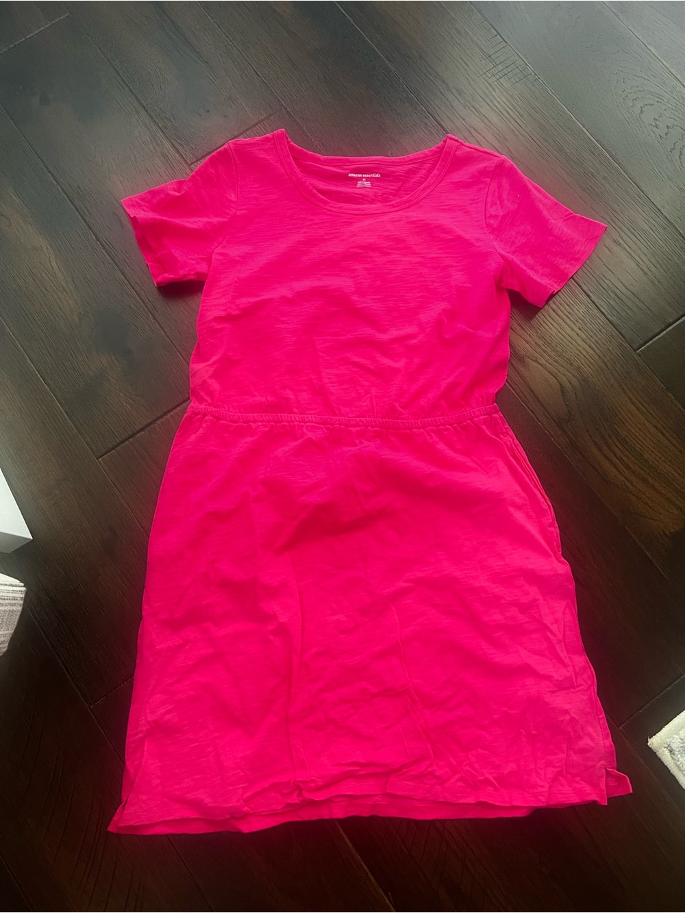 Short sleeve elastic waist cotton jersey mini dress
